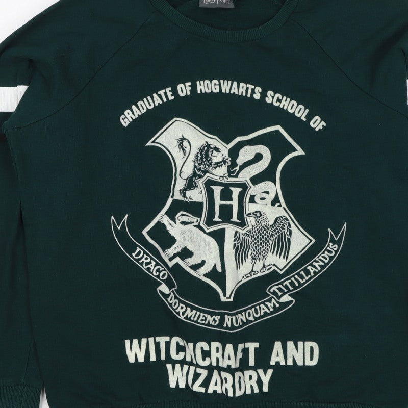 Harry Potter Women’s Green M Pullover Sweatshirt Hogwarts Graphic