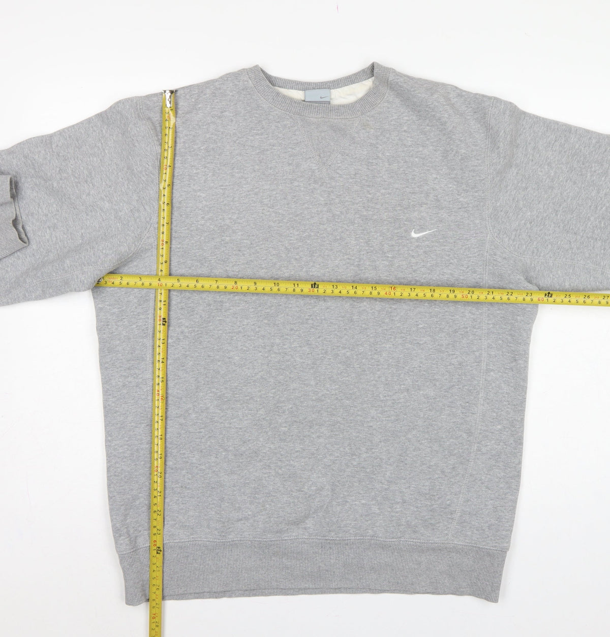 Nike Men’s Grey L Crew Neck Logo Fleece Pullover Sweatshirt
