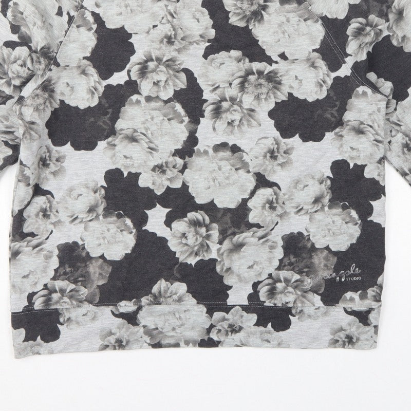 Oasis Studio Women’s Grey Floral Raglan Sweatshirt Size S