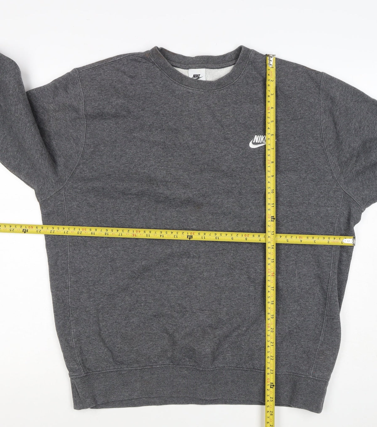 Nike Men’s Grey M Pullover Crew Neck Logo Sweatshirt