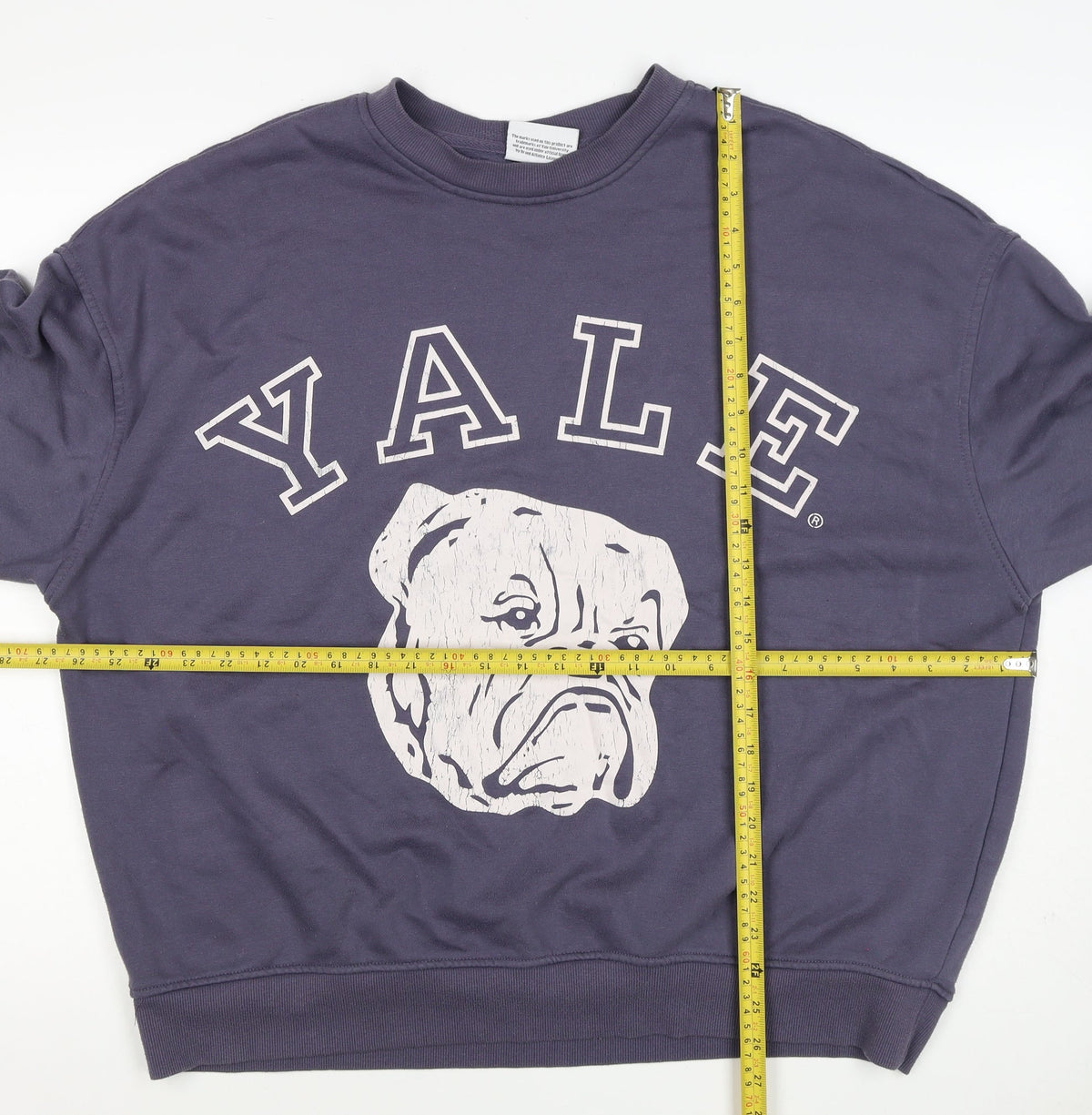 Yale Women’s Navy Blue L College Bulldog Graphic Pullover Sweatshirt