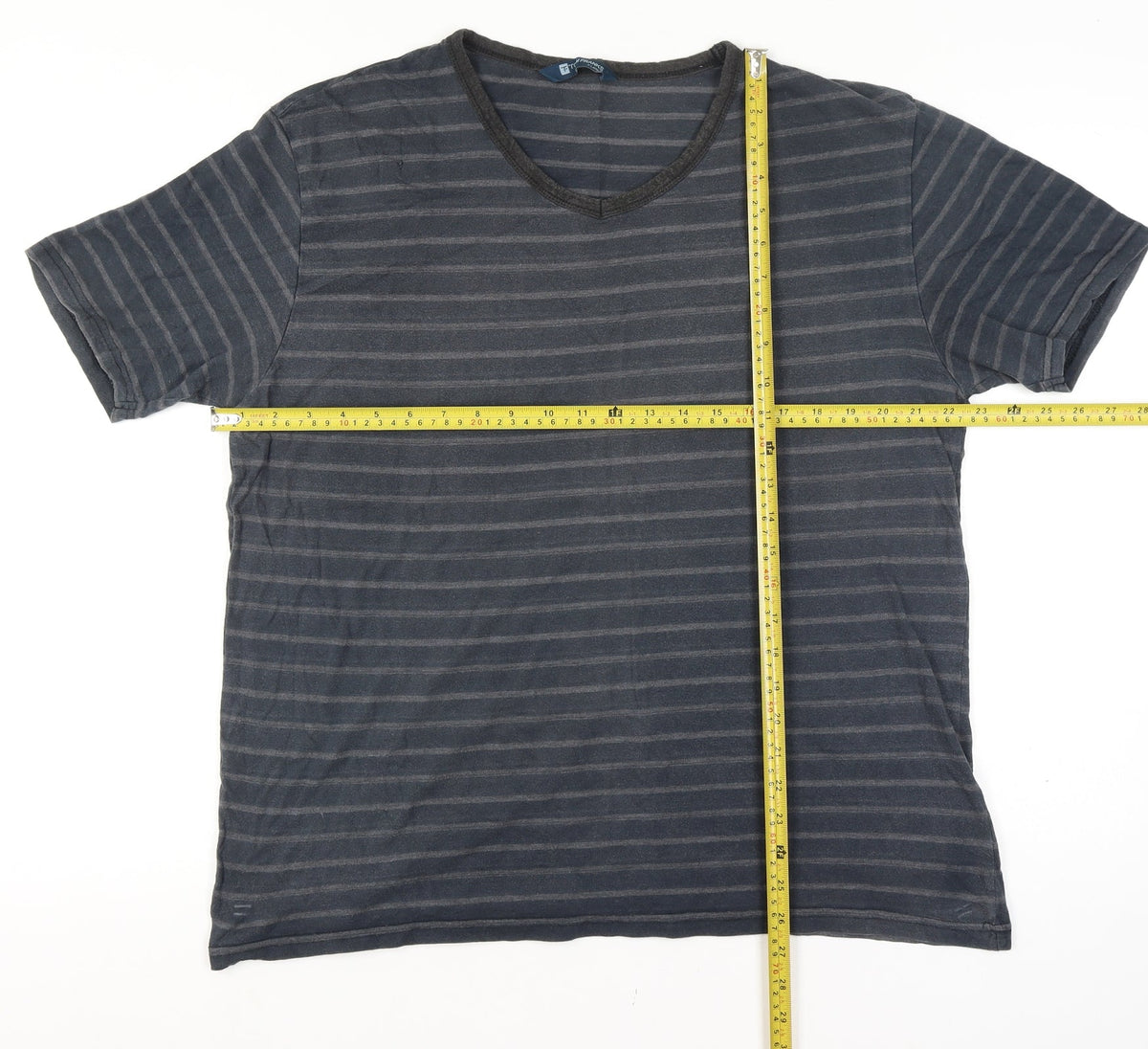 Tom Franks Men’s Black Grey Striped V-Neck Short Sleeve T-Shirt XL