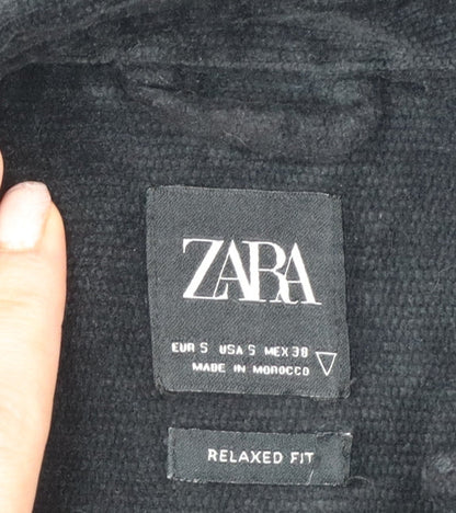 Zara Men's Black S Relaxed Fit Corduroy Long Sleeve Button-Up Shirt