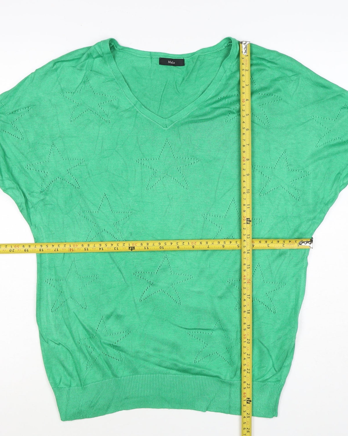 M&Co Women’s Green Size 10 Star Knit V-Neck Relaxed T-Shirt Top