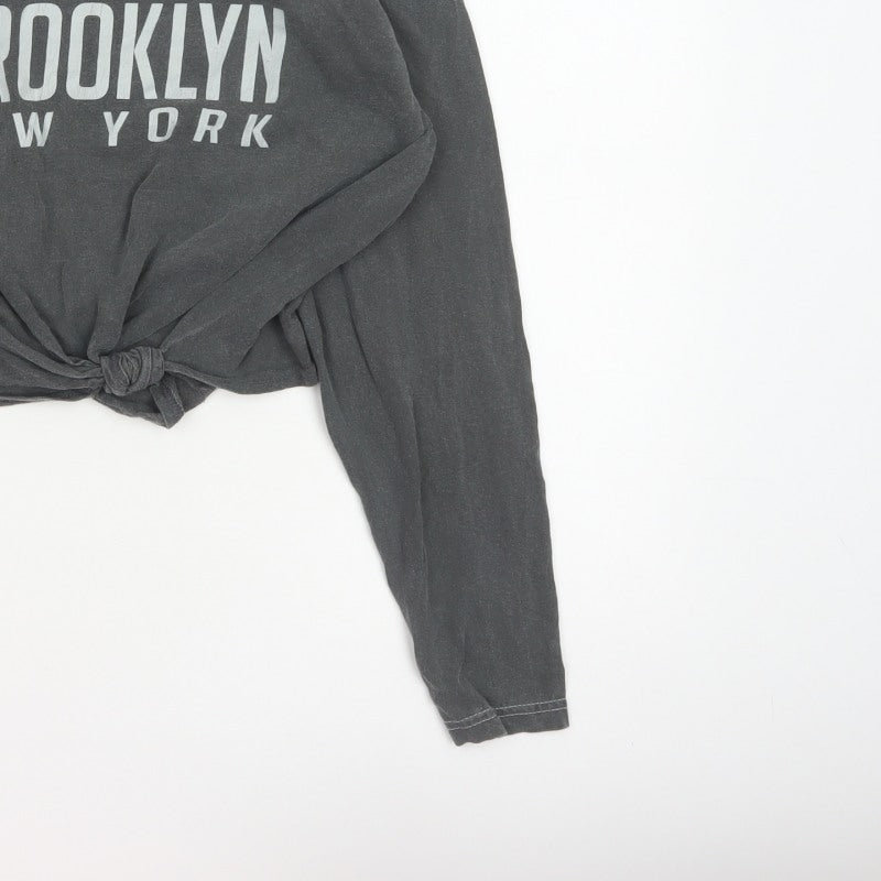PrettyLittleThing Women’s Grey M Cropped Brooklyn NY Long Sleeve T-Shirt