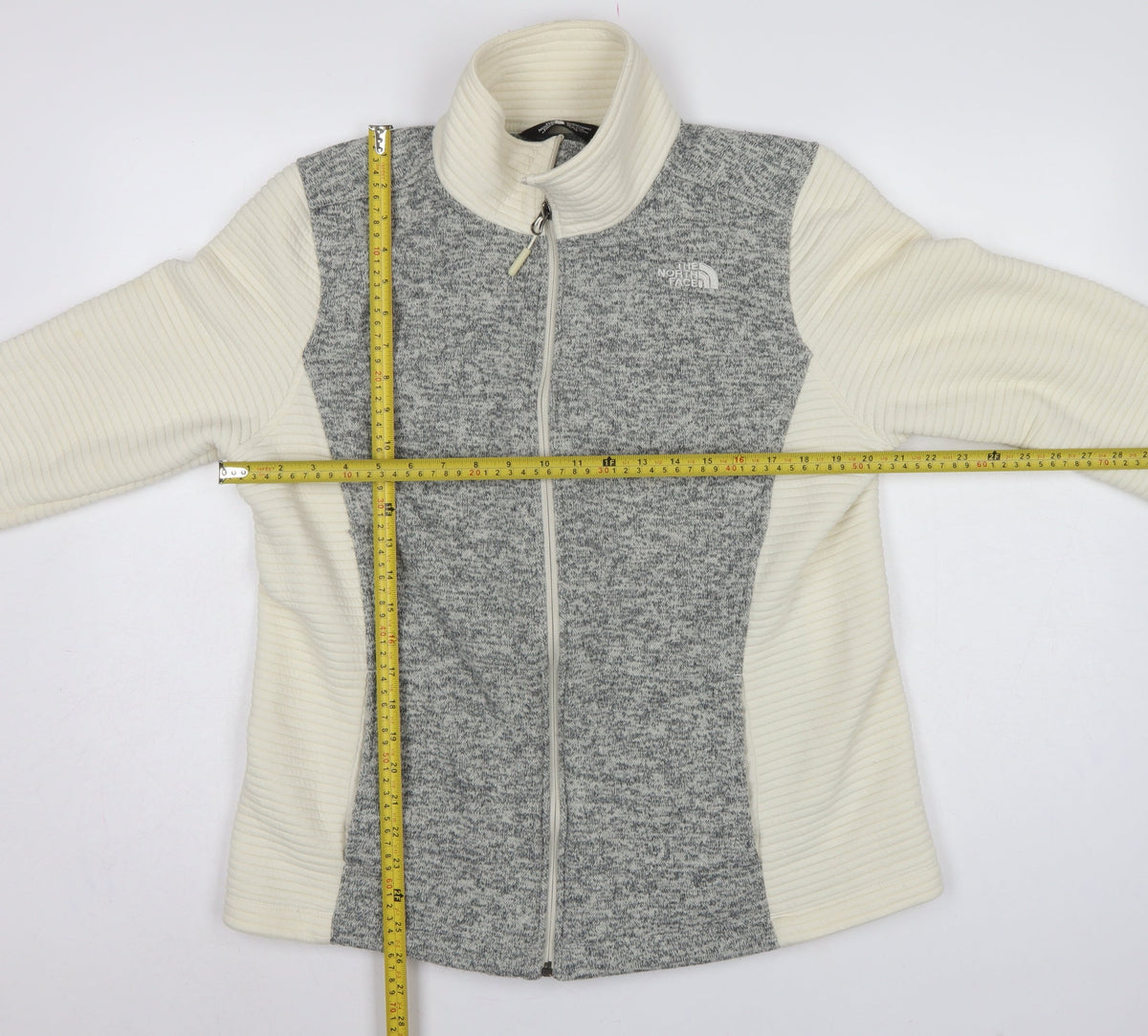 The North Face Women Grey & White XL Full Zip Fleece Jacket