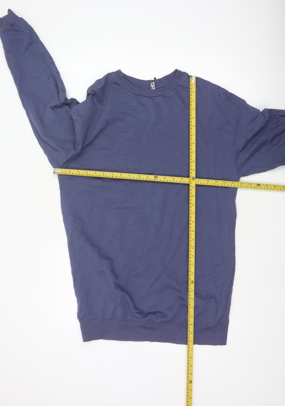 ASOS Design Women’s Blue UK 8 Longline Crew Neck Pullover Sweatshirt