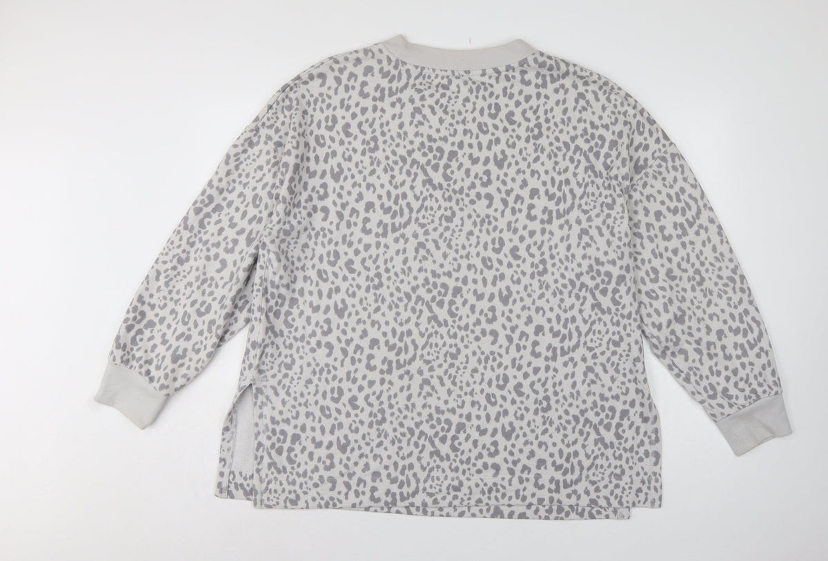GAP Women Grey Leopard Print XL Pullover Crew Neck Sweatshirt