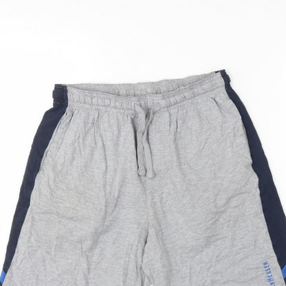 Van Heusen Men’s Grey M Sweat Shorts Drawstring Athletic Sports