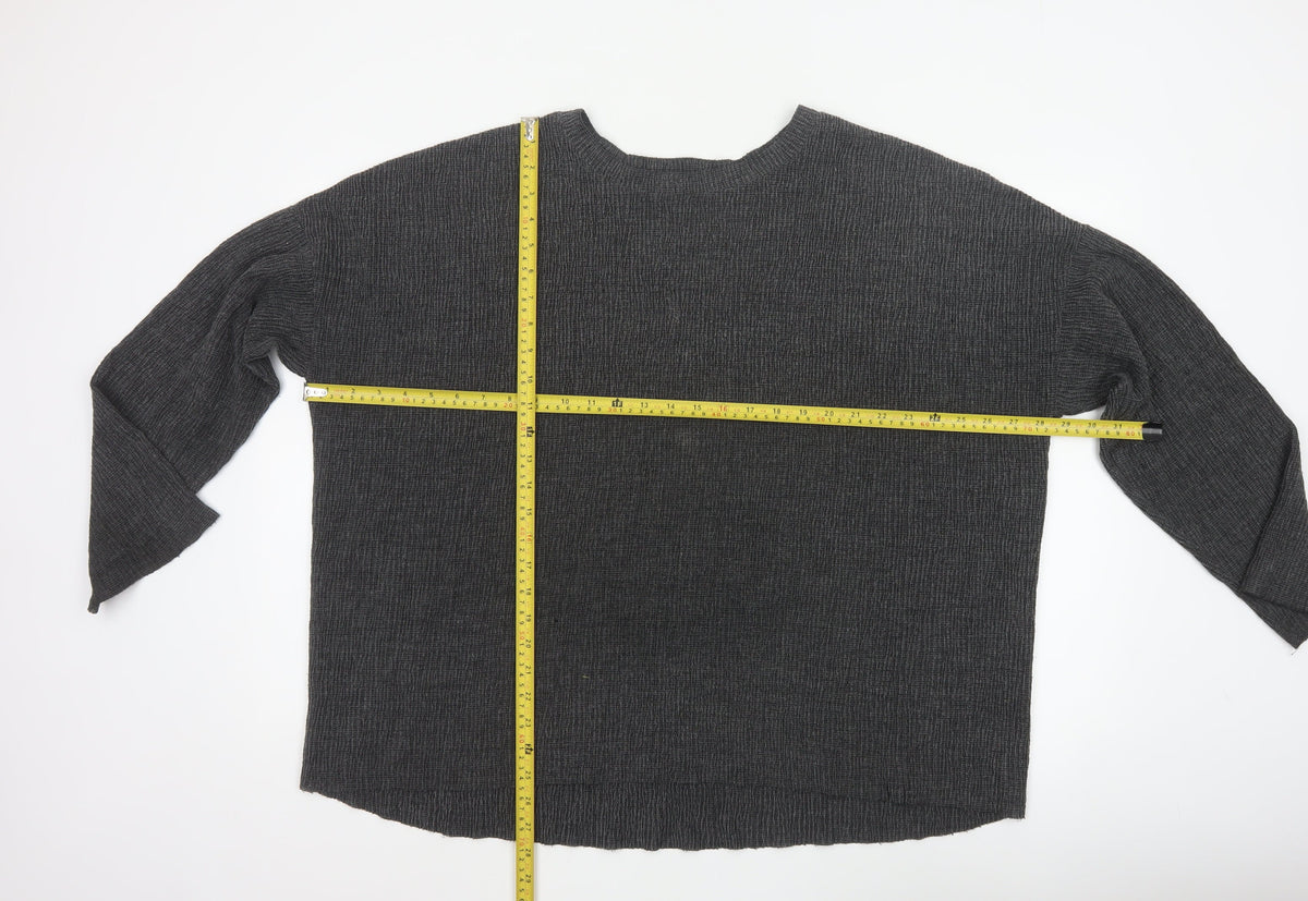 Zara Trafaluc Women’s Grey L Textured Knit Crew Neck 3/4 Sleeve Top