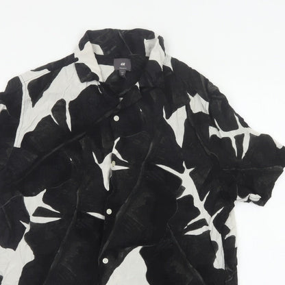 H&M Men Black White Floral Viscose Regular Fit Short Sleeve Shirt L