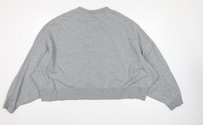 Nike Women’s Grey 2XL Pullover Crew Neck Logo Sweatshirt