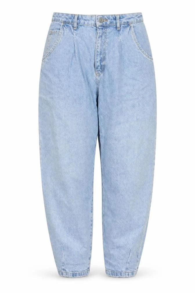 Boyfriend jeans